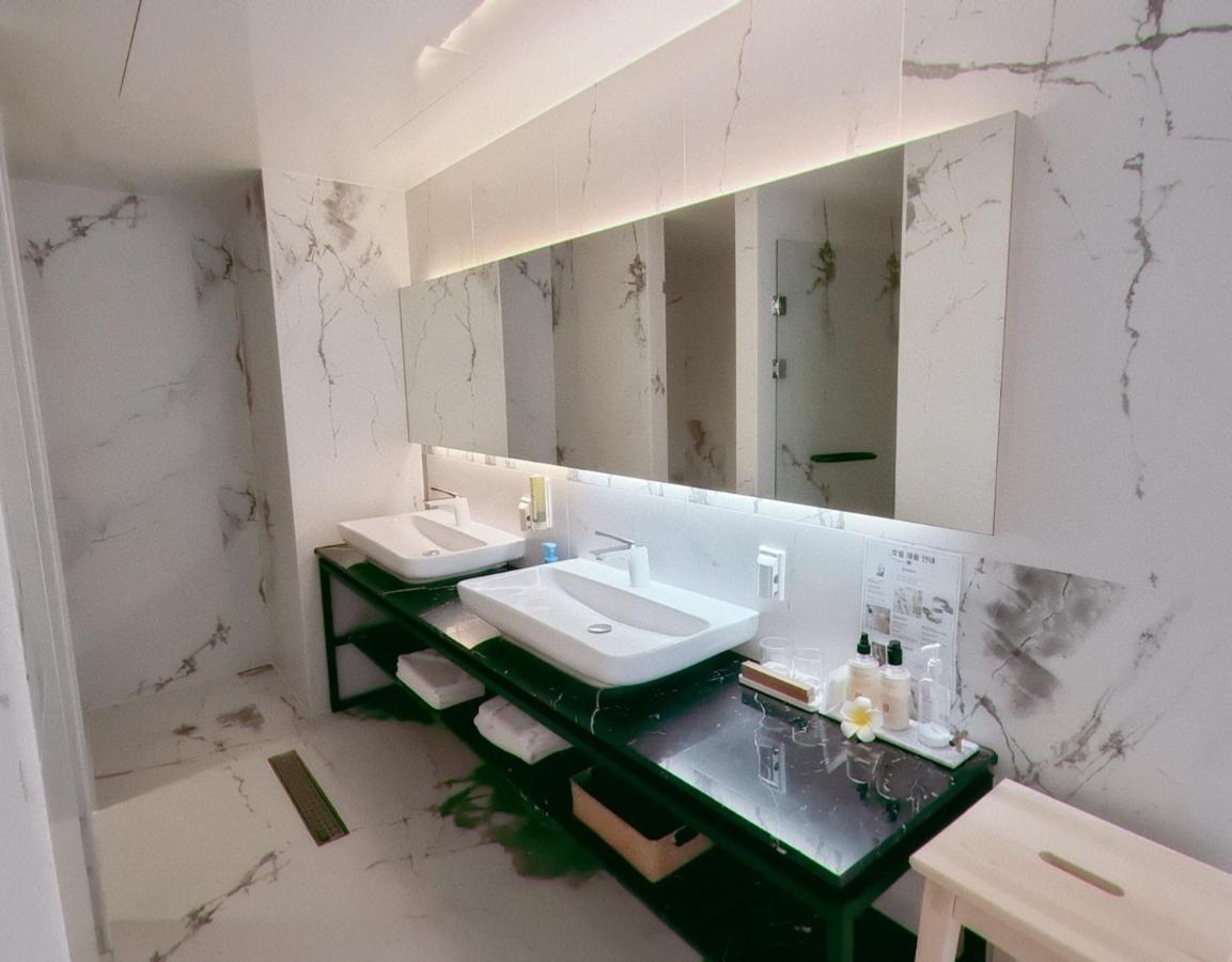 Gwanganli The Club Hotel ปูซาน ภายนอก รูปภาพ